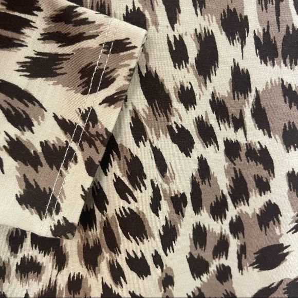 Banana Republic Womens Sz Small Henley Bodysuit Leopard Animal Print Long Sleeve - Picture 5 of 10